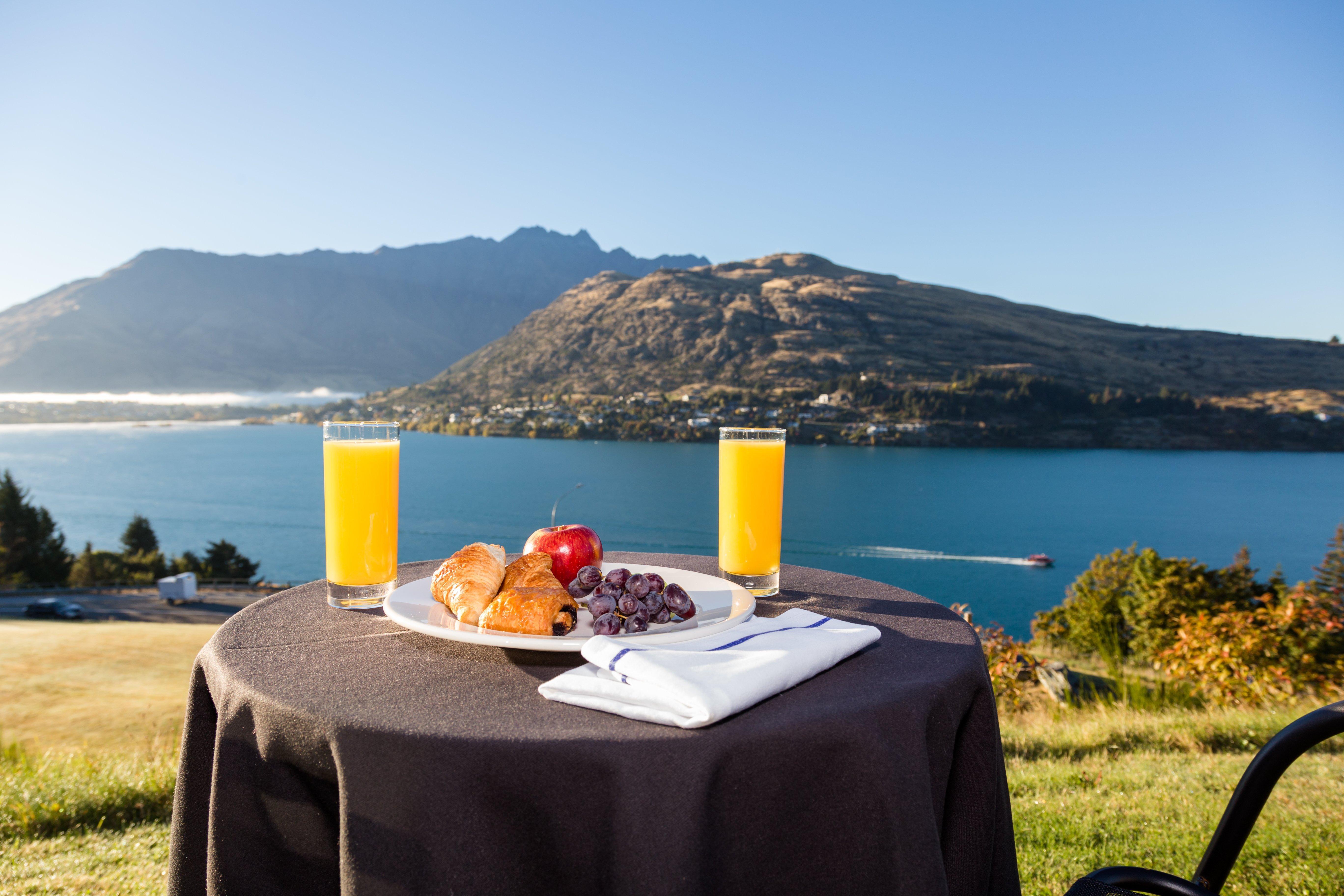 Holiday Inn Queenstown Frankton Road, An Ihg Hotel Экстерьер фото