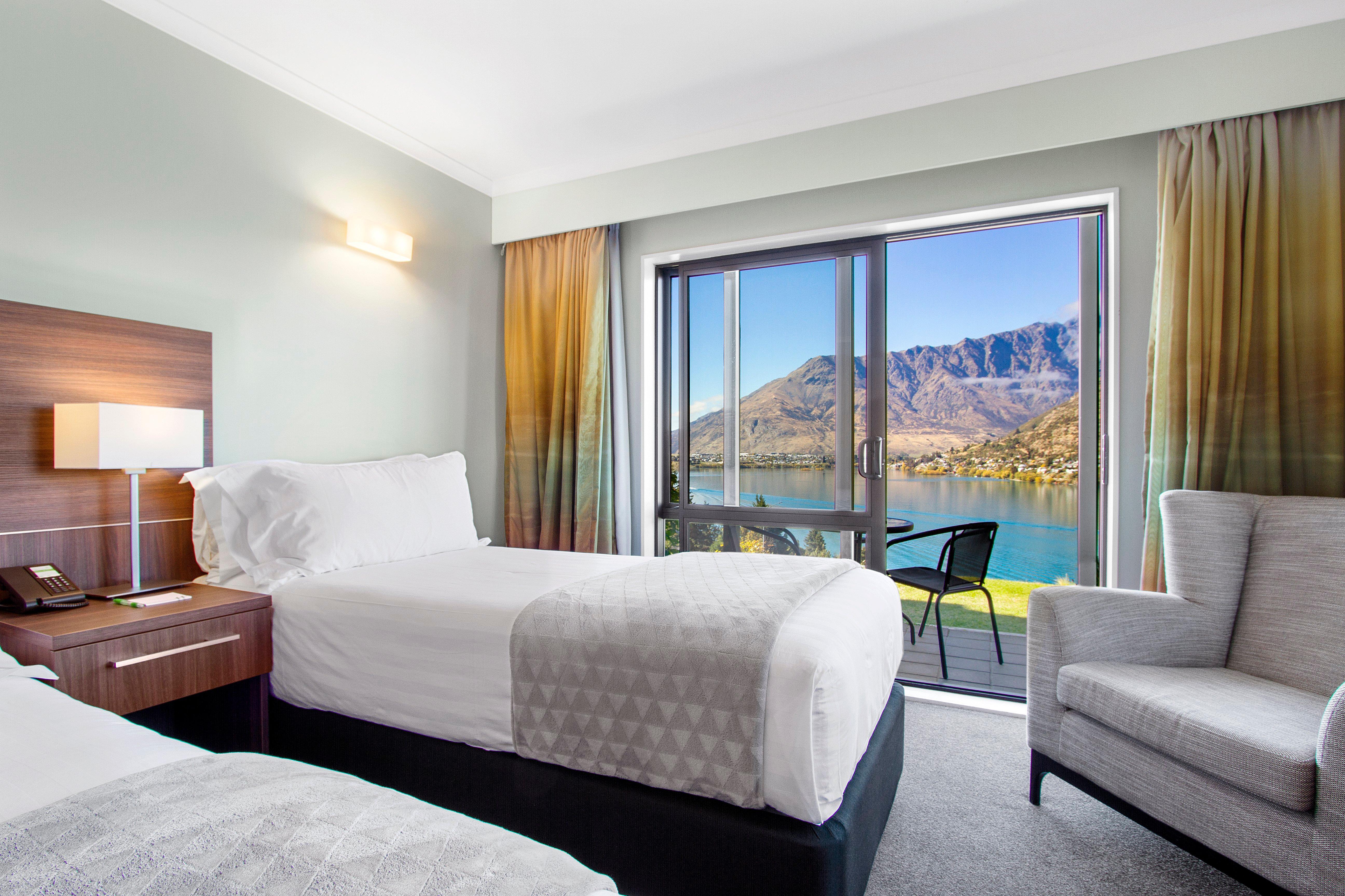 Holiday Inn Queenstown Frankton Road, An Ihg Hotel Экстерьер фото