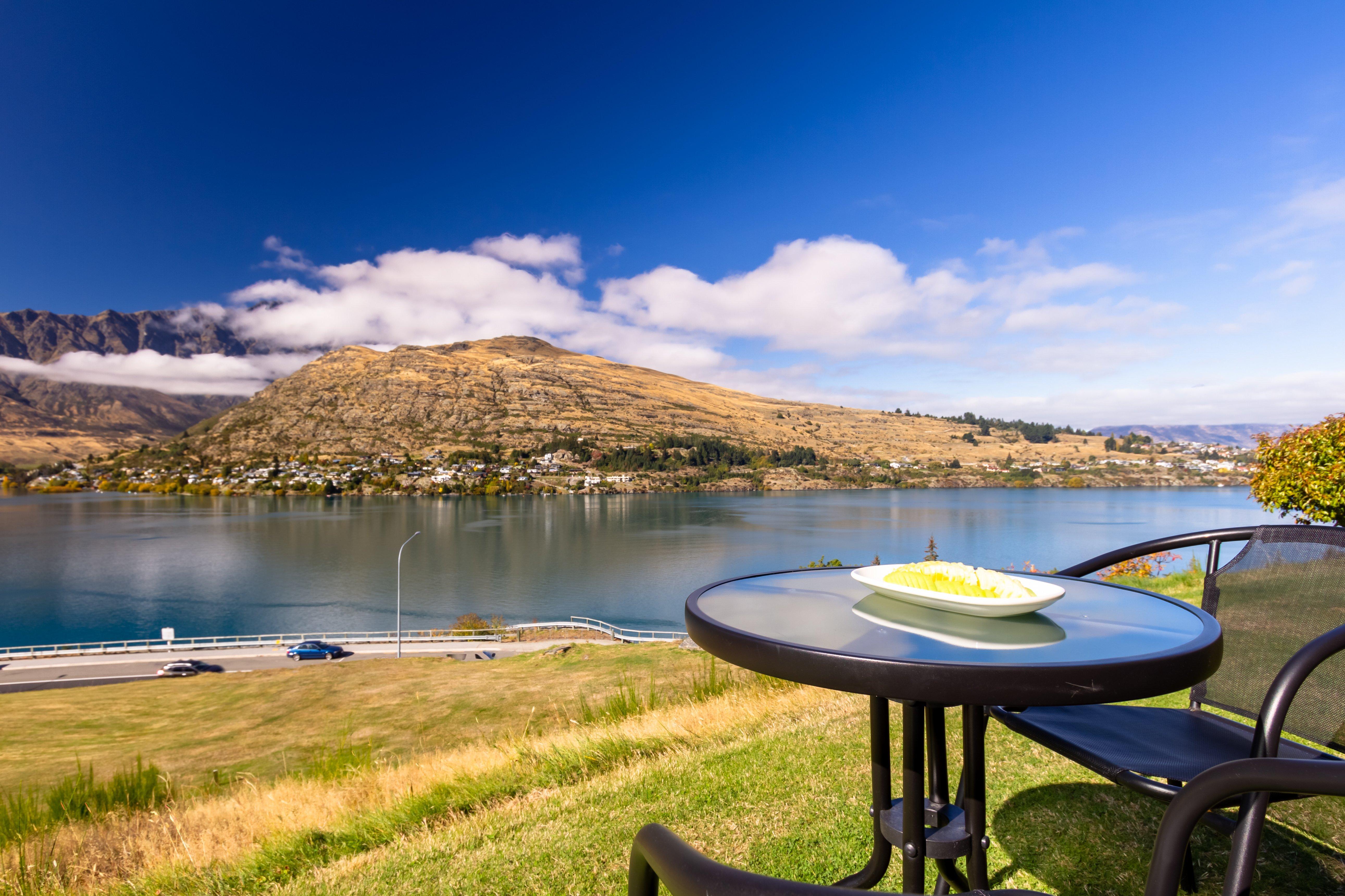 Holiday Inn Queenstown Frankton Road, An Ihg Hotel Экстерьер фото